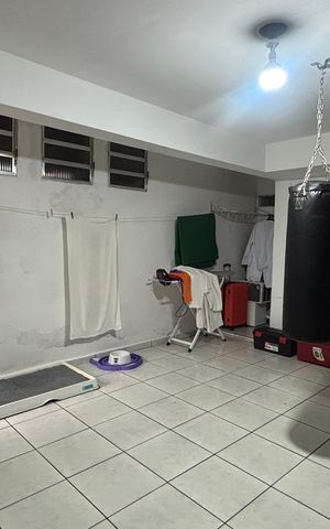 Casa à venda com 135m², 4 quartos e 1 vaga Casa à venda com 135m², 4 quartos e 1 vagaÁrea de Serviço