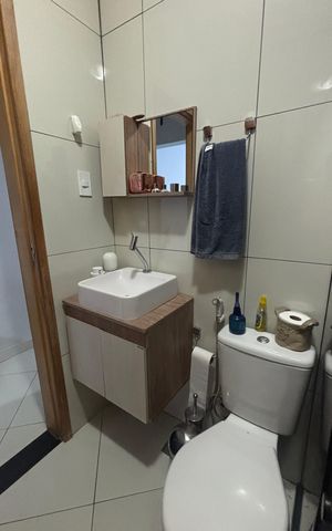 Casa à venda com 135m², 4 quartos e 1 vaga Casa à venda com 135m², 4 quartos e 1 vagaBanheiro