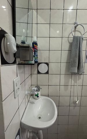 Casa à venda com 135m², 4 quartos e 1 vaga Casa à venda com 135m², 4 quartos e 1 vagaBanheiro