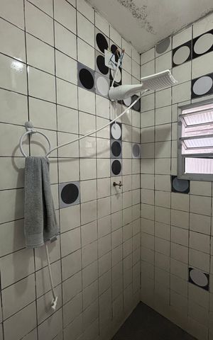 Casa à venda com 135m², 4 quartos e 1 vaga Casa à venda com 135m², 4 quartos e 1 vagaBanheiro
