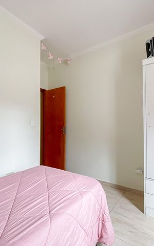 Casa à venda com 225m², 3 quartos e 3 vagas Casa à venda com 225m², 3 quartos e 3 vagasQuarto 2