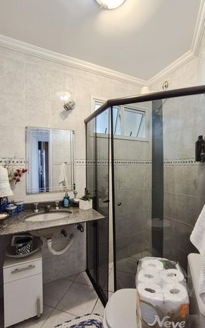 Apartamento para alugar com 200m², 3 quartos e 4 vagas Apartamento para alugar com 200m², 3 quartos e 4 vagasBanheiro Social