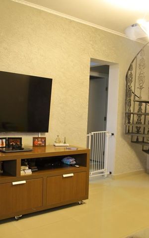 Casa à venda com 120m², 2 quartos e 3 vagasSala 