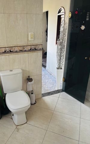Casa para alugar com 120m², 2 quartos e 2 vagas Casa para alugar com 120m², 2 quartos e 2 vagasBanheiro
