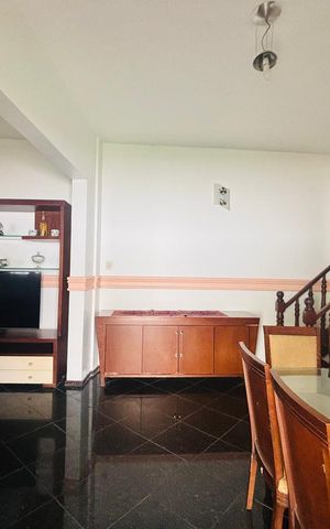 Casa para alugar com 120m², 2 quartos e 2 vagas