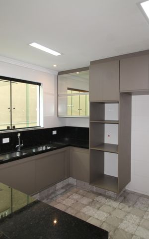 Casa à venda com 126m², 3 quartos e 3 vagasCozinha