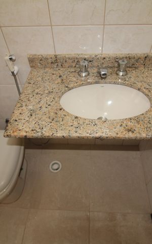 Casa à venda com 126m², 3 quartos e 3 vagasQuarto 1 - Banheiro