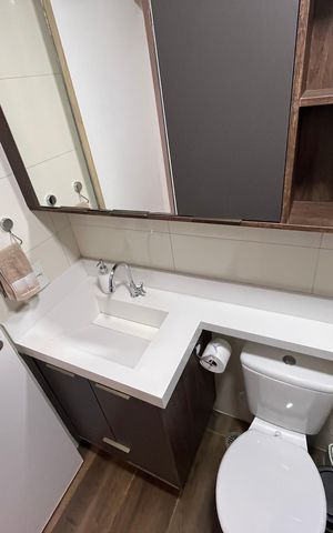 Apartamento à venda com 56m², 2 quartos e 1 vaga Apartamento à venda com 56m², 2 quartos e 1 vagaBanheiro 1