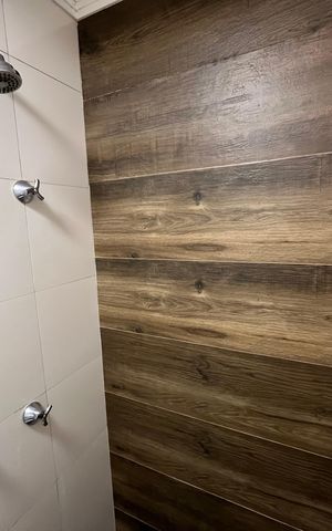 Apartamento à venda com 56m², 2 quartos e 1 vaga Apartamento à venda com 56m², 2 quartos e 1 vagaBanheiro