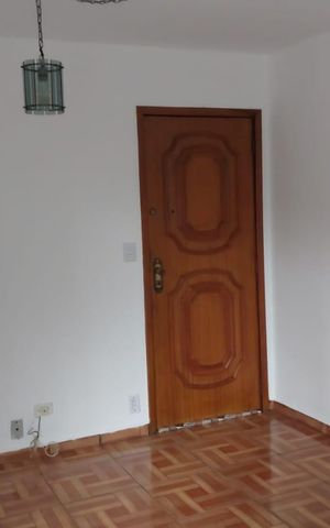 Apartamento à venda com 56m², 2 quartos e 1 vaga Apartamento à venda com 56m², 2 quartos e 1 vagaSala