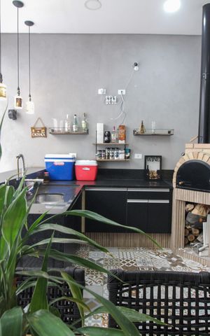 Casa à venda com 187m², 3 quartos e 4 vagasQuintal e Churrasqueira