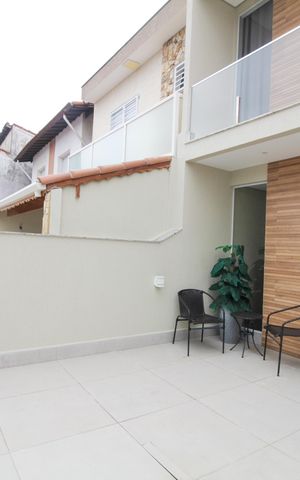 Casa à venda com 187m², 3 quartos e 4 vagasVaranda/Quintal