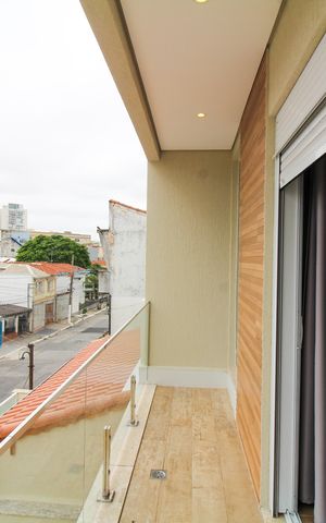 Casa à venda com 187m², 3 quartos e 4 vagasQuarto Suíte
