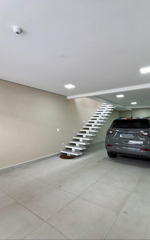 Casa à venda com 187m², 3 quartos e 4 vagasGaragem