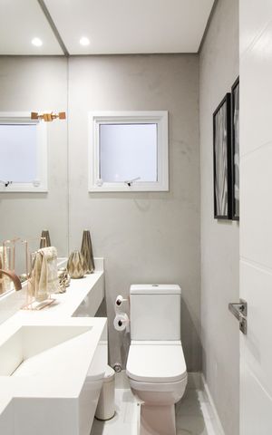 Casa à venda com 187m², 3 quartos e 4 vagasBanheiro 1 - Lavabo