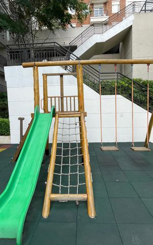 Apartamento para alugar com 55m², 1 quarto e 1 vaga Apartamento para alugar com 55m², 1 quarto e 1 vagaÁrea comum - Playground