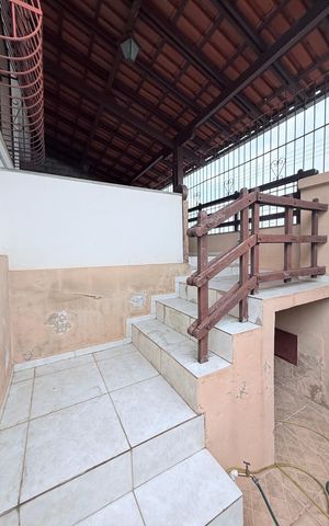 Casa à venda com 197m², 3 quartos e 3 vagas