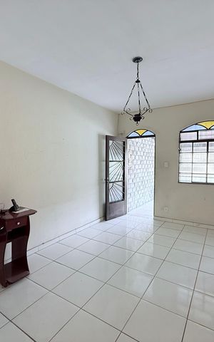 Casa à venda com 197m², 3 quartos e 3 vagas