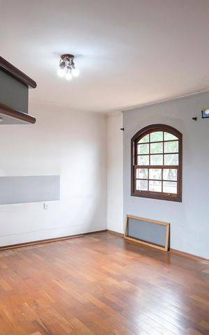 Casa à venda com 293m², 3 quartos e 5 vagasSuíte 1
