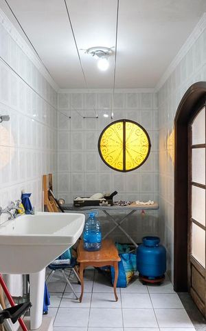 Casa à venda com 293m², 3 quartos e 5 vagasÁrea de serviço