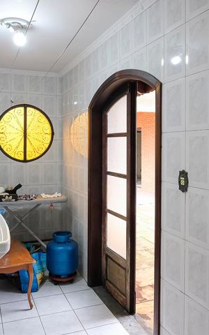 Casa à venda com 293m², 3 quartos e 5 vagasÁrea de serviço