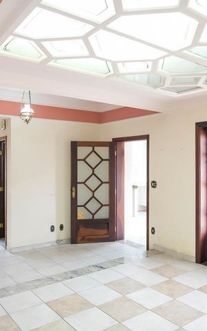Casa à venda com 293m², 3 quartos e 5 vagasSala de jantar