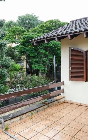 Casa à venda com 293m², 3 quartos e 5 vagasVaranda