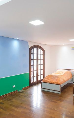Casa à venda com 293m², 3 quartos e 5 vagasSuíte 2