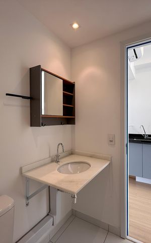 Studio à venda com 27m², 0 quarto e sem vaga Studio à venda com 27m², 0 quarto e sem vagaBanheiro