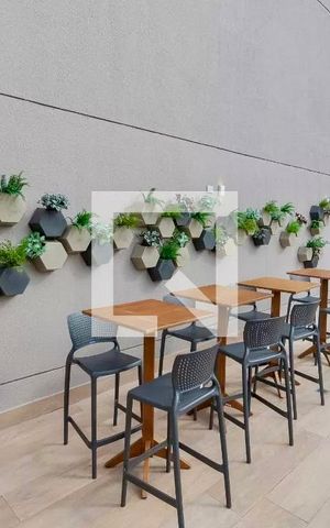 Studio à venda com 27m², 0 quarto e sem vaga Studio à venda com 27m², 0 quarto e sem vagaÁrea comum