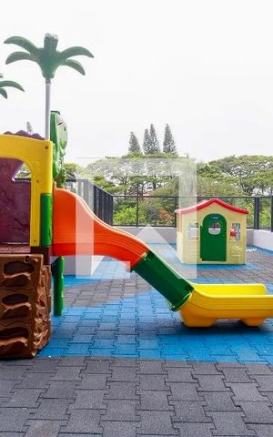 Studio à venda com 27m², 0 quarto e sem vaga Studio à venda com 27m², 0 quarto e sem vagaPlayground