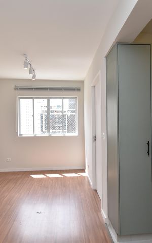 Apartamento à venda com 34m², 1 quarto e sem vagaSala