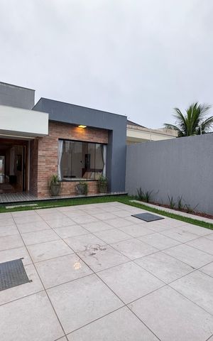 Casa de condomínio à venda com 168m², 3 quartos e 2 vagas