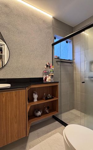 Casa de condomínio à venda com 168m², 3 quartos e 2 vagas Casa de condomínio à venda com 168m², 3 quartos e 2 vagasSuíte - Banheiro
