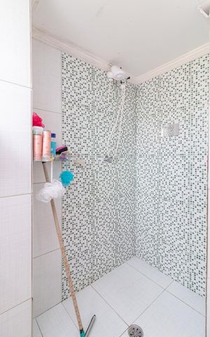 Apartamento à venda com 50m², 2 quartos e sem vagaBanheiro