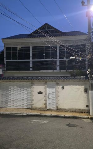 Casa de condomínio à venda com 90m², 3 quartos e 1 vaga Casa de condomínio à venda com 90m², 3 quartos e 1 vagaFachada