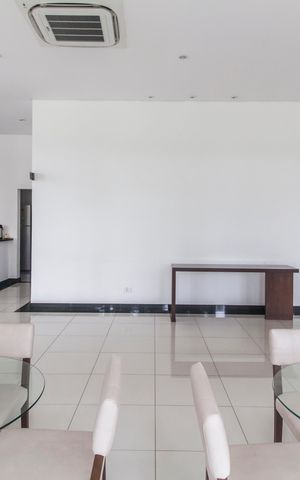 Apartamento para alugar com 180m², 3 quartos e 3 vagas Apartamento para alugar com 180m², 3 quartos e 3 vagasÁrea comum - Salão de festas