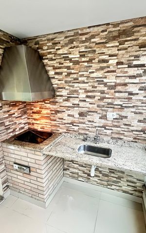 Apartamento à venda com 145m², 3 quartos e 4 vagas Apartamento à venda com 145m², 3 quartos e 4 vagasVaranda da Sala