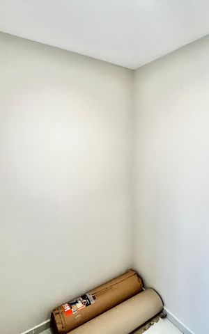 Apartamento à venda com 145m², 3 quartos e 4 vagas Apartamento à venda com 145m², 3 quartos e 4 vagasQuarto de Serviço
