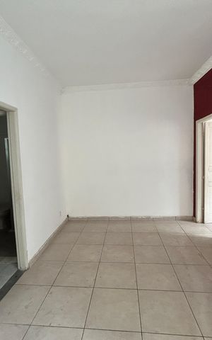 Apartamento à venda com 73m², 1 quarto e sem vagaSala
