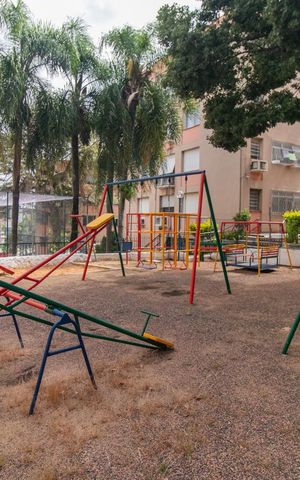 Apartamento à venda com 80m², 2 quartos e 1 vagaÁrea comum - Playground
