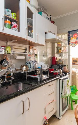 Apartamento à venda com 80m², 2 quartos e 1 vagaCozinha e Área de Serviço
