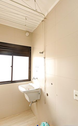 Apartamento à venda com 68m², 3 quartos e 1 vagaÁrea de Serviço