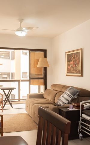 Apartamento à venda com 98m², 3 quartos e 2 vagasSala