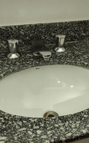 Apartamento à venda com 98m², 3 quartos e 2 vagasBanheiro