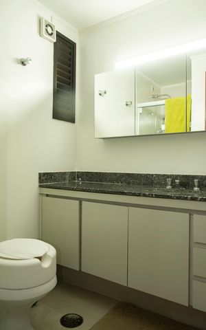 Apartamento à venda com 98m², 3 quartos e 2 vagasBanheiro