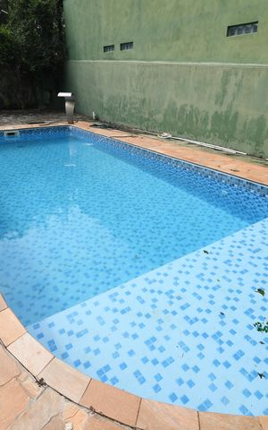 Casa à venda com 1400m², 1 quarto e sem vagaPiscina