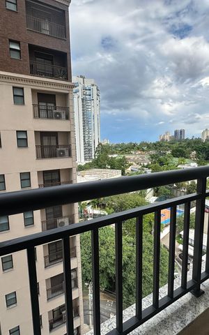 Apartamento para alugar com 40m², 1 quarto e 1 vaga Apartamento para alugar com 40m², 1 quarto e 1 vagaVaranda da Sala