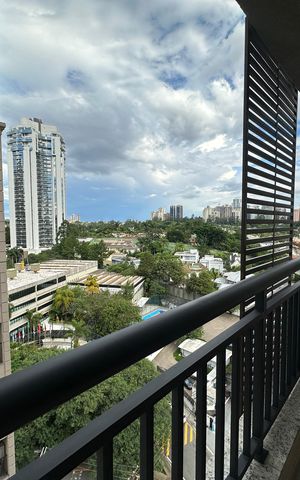 Apartamento para alugar com 40m², 1 quarto e 1 vaga Apartamento para alugar com 40m², 1 quarto e 1 vagaVaranda da Sala