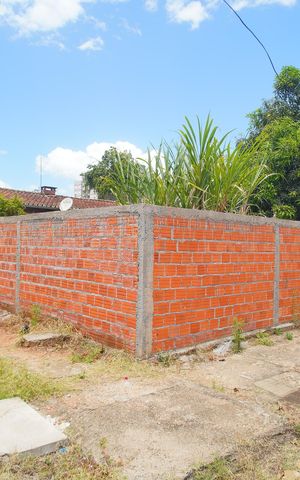 Casa à venda com 250m², 4 quartos e 3 vagasFachada